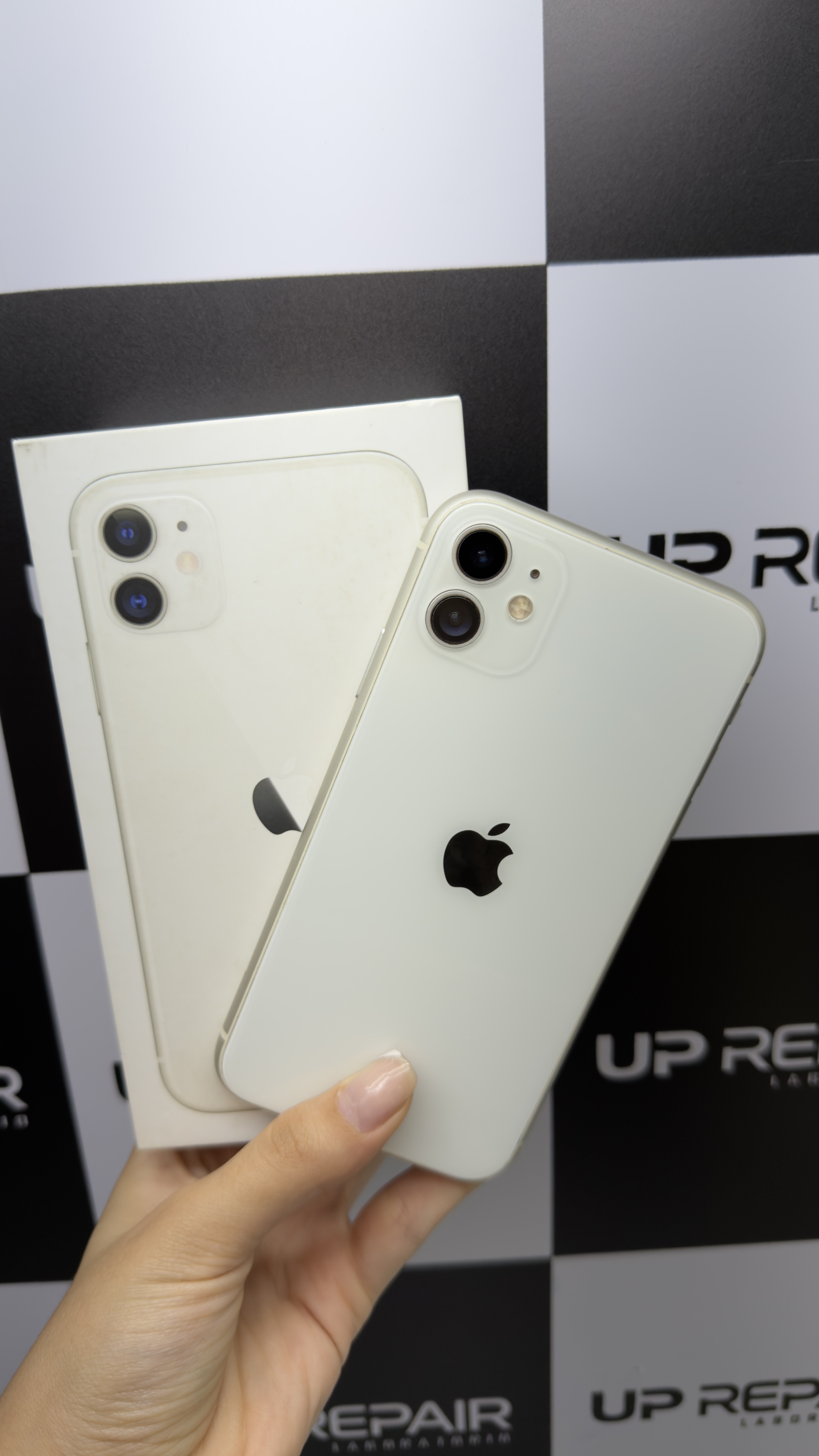 11 128GB Branco