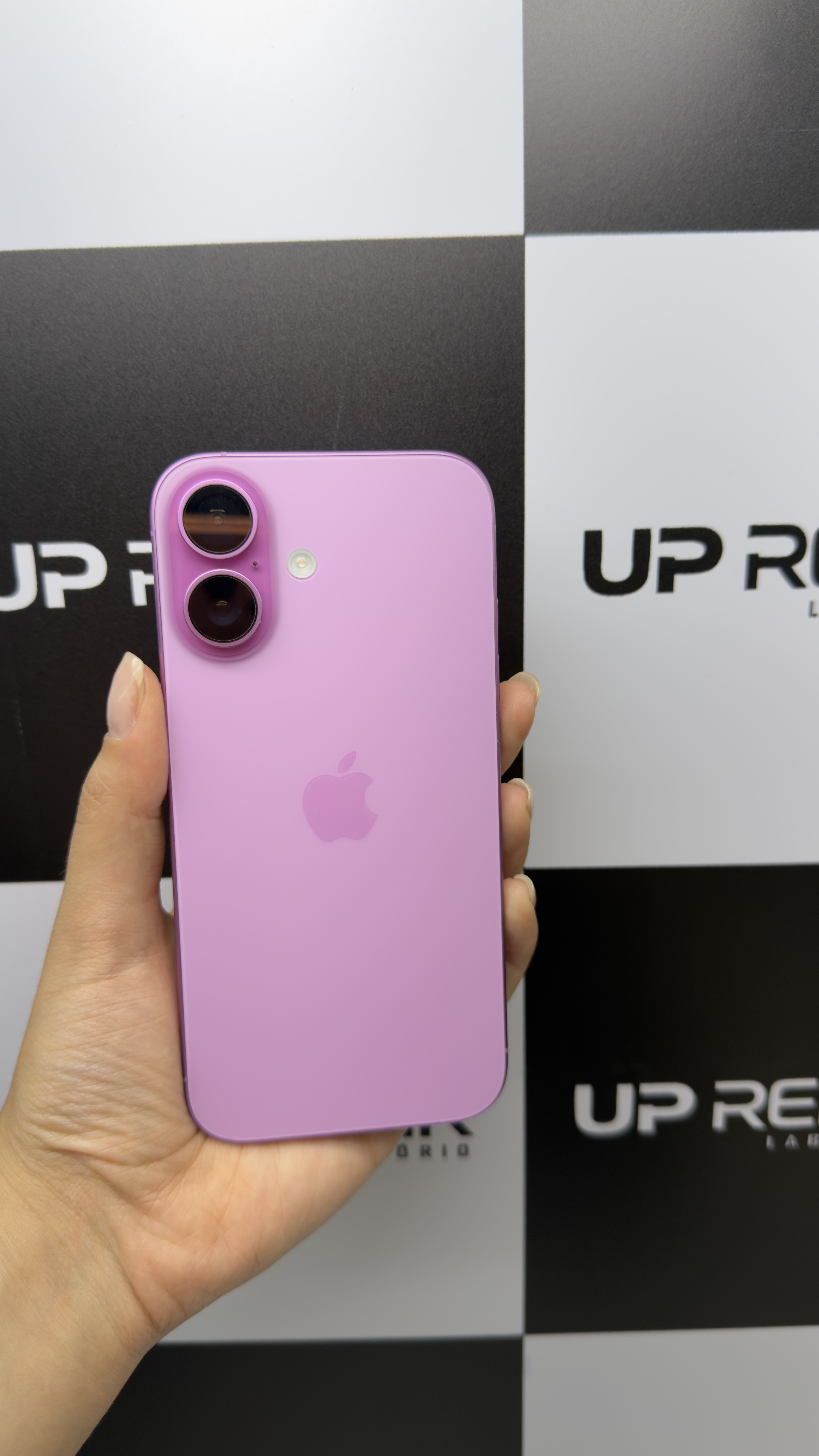 16 128GB Rosa